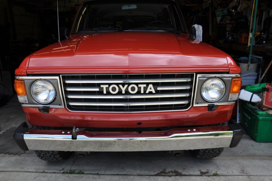 Детали экстерьера Toyota Land Cruiser 60 (FJ60) 1984 года  (NA) (фото 37 из 251)